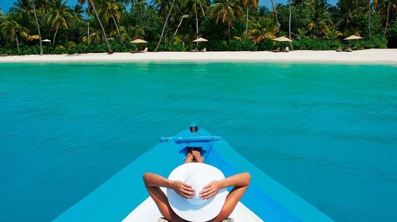<b>Constance Halaveli Resort Maldives Restaurant</b>. Images powered by <a href=_-6.html title="Leonardo Worldwide" target="_blank">Leonardo</a>.