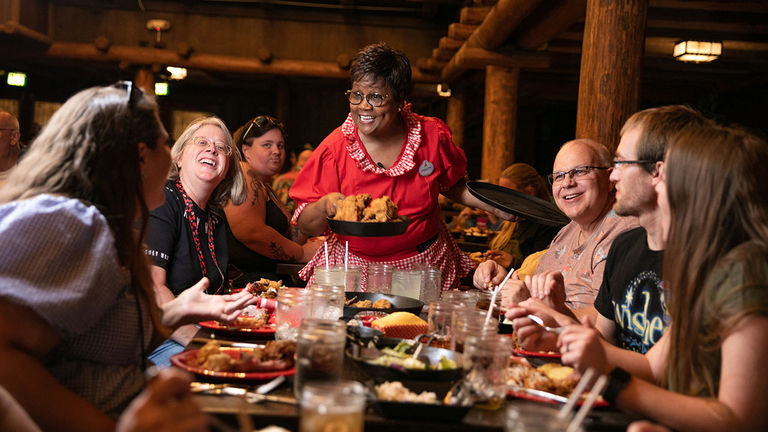 Dining plan credits can be applied to dinner shows like Hoop-Dee-Doo Musical Revue.