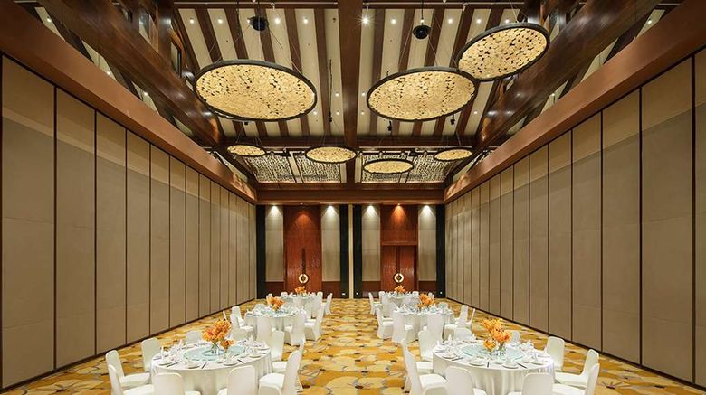 <b>Hilton Sanya Yalong Bay Resort & Spa Meeting</b>. Images powered by <a href=_-5.html title="IcePortal" target="_blank">IcePortal</a>.