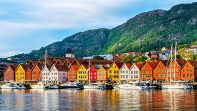 How Railbookers Can Help Combine Cruises With Train Trips