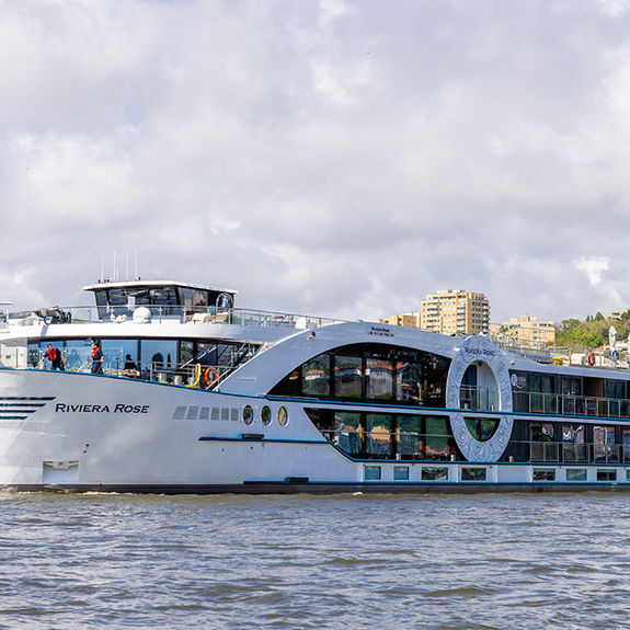 How Riviera Travel Plans to Win Over the American Market