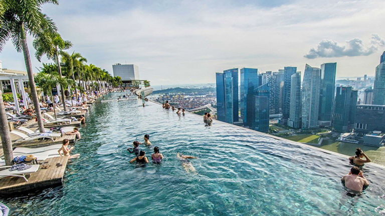 Jaw-Dropping Hotel Pools 2