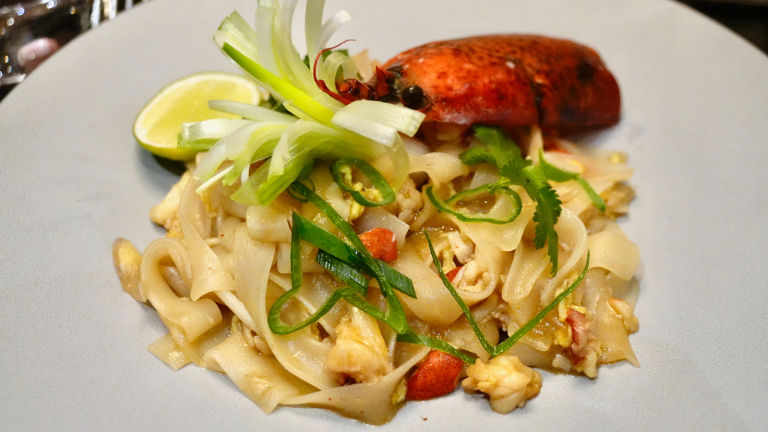 Lobster pad Thai