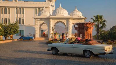 Radisson Blu Udaipur Palace Resort & Spa