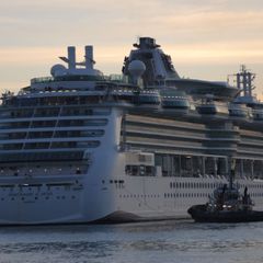 1 Night Southern Caribbean Cruise from Colon, Panama