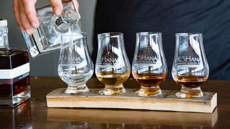 Side-by-side samplings await at Ko Hana Rum Distillery on Oahu. // © 2016 Ari Espay/Liza Poletti