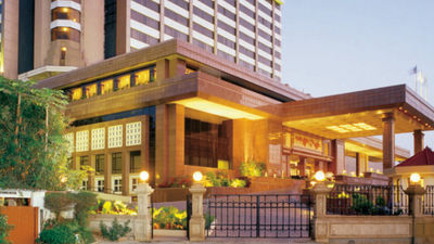 Taj Lands End