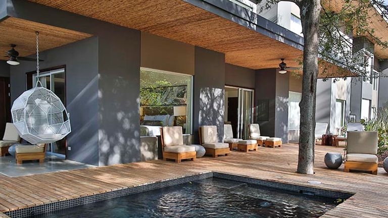 The 1,668-square-foot presidential El Mangle Suite has a private plunge pool and spacious sundeck. // © 2016 El Mangroove Hotel