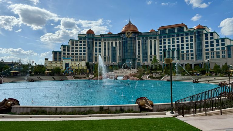 The 500-room Helios Grand Hotel features Universal's first dedicated theme park entrance.