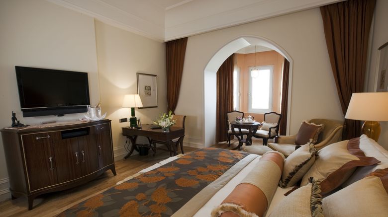 <b>The Taj Mahal Palace Tower Room</b>. Images powered by <a href=_-2.html title="Leonardo Worldwide" target="_blank">Leonardo</a>.