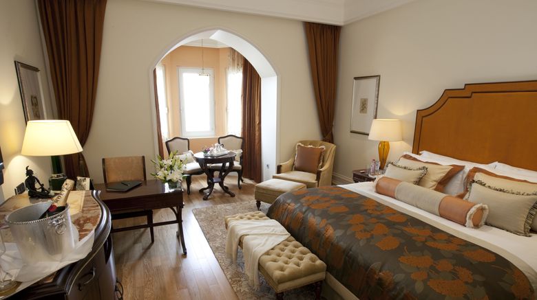 <b>The Taj Mahal Palace Tower Room</b>. Images powered by <a href=_-2.html title="Leonardo Worldwide" target="_blank">Leonardo</a>.