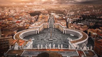 visitingromeandvaticanafterpopefrancispassing