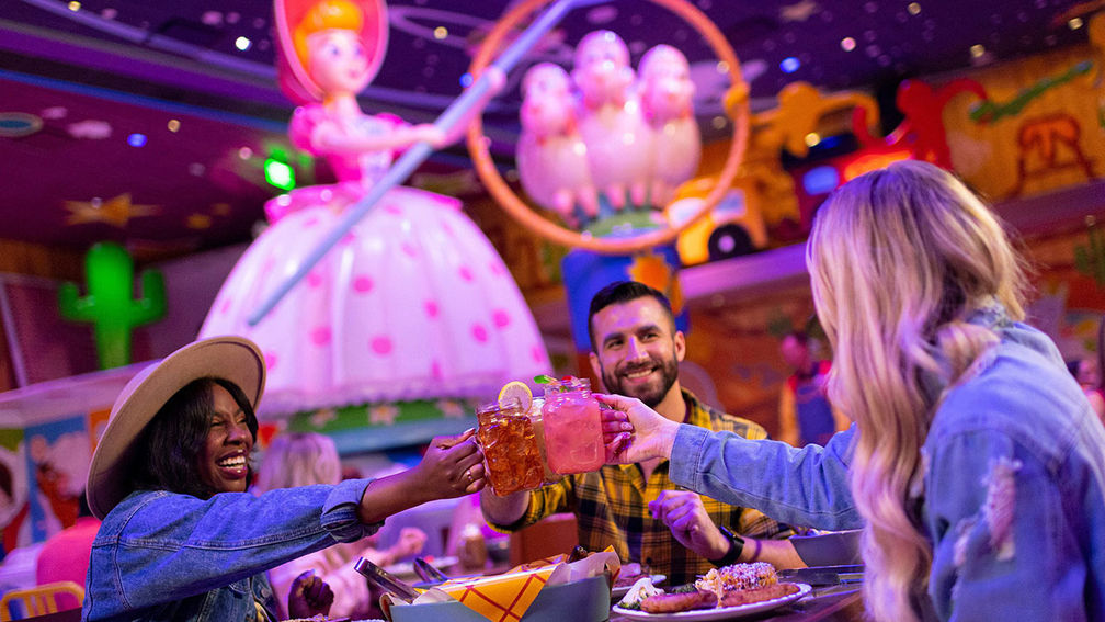 What to Know About the Return of Walt Disney World Meal Plans